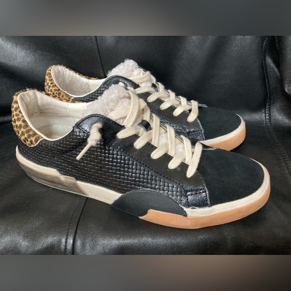 Dolce Vita Womens Zina Plush Sneaker Black Leather Size 9.5